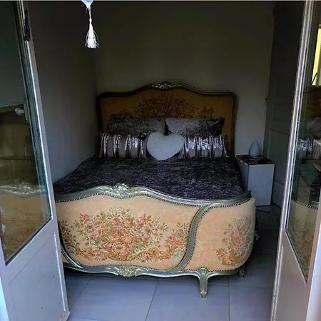 Jacuzzi A L'abri Des Vents 펜션 *