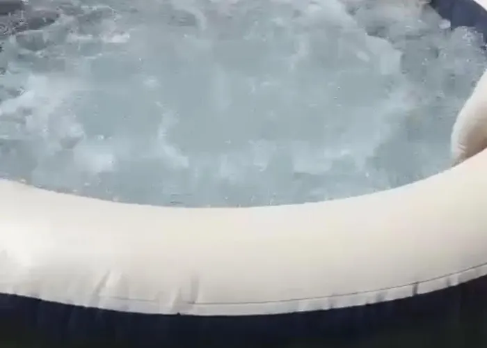 Jacuzzi A L'abri Des Vents Carcassonne