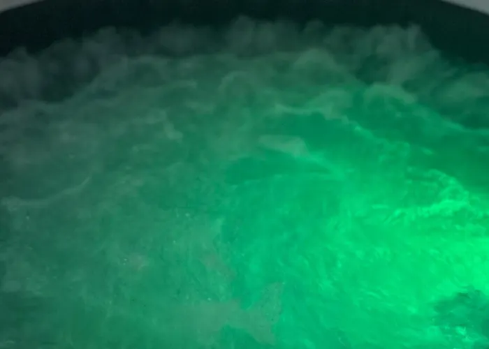 Jacuzzi à L'abri Des Vents